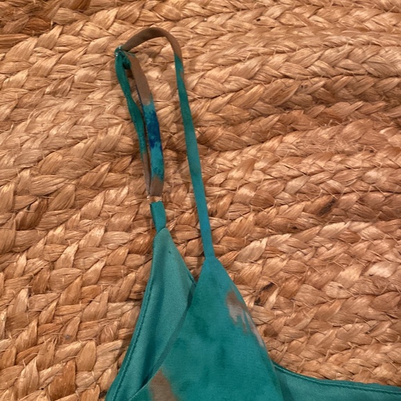 Lush Hi-Lo Dress: Minty/Emerald Green with Navy and Taupe Pattern - Picture 5 of 6